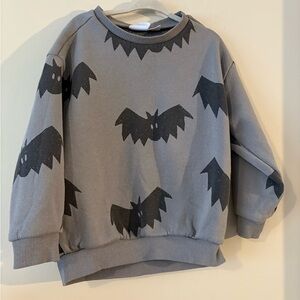 Zara Kids Gray Bat Pattern Halloween Sweatshirt 3-4 Years